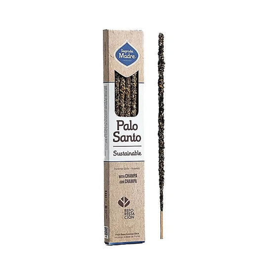 Sagrada Madre con Palo Santo e Champa