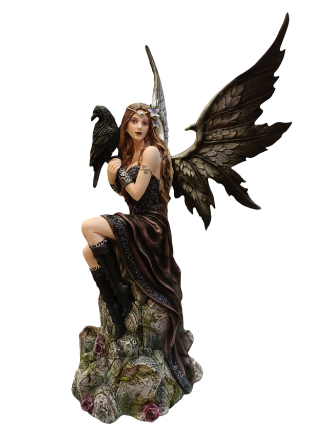 15284 FATA CON CORVO